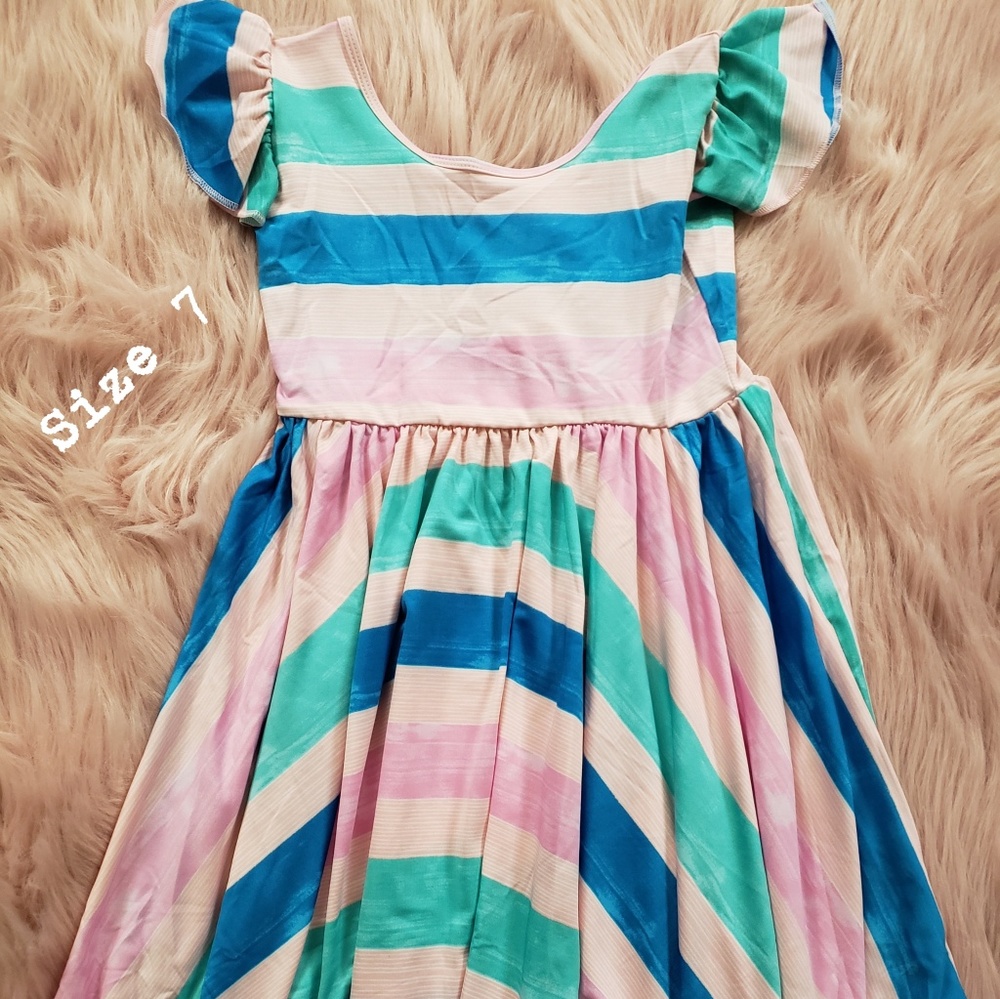 Dot dot smile dress